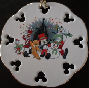 2003 Mickey's Very Merry Christmas Party Ornament